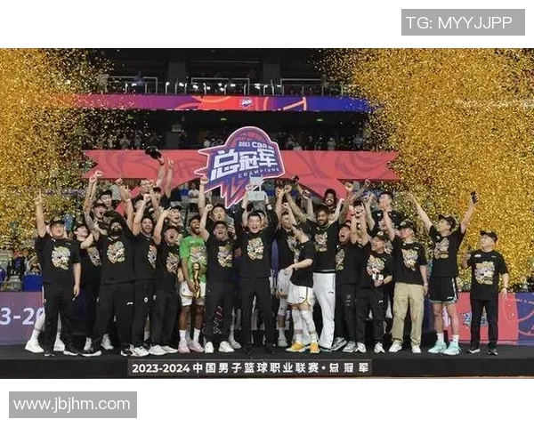 辽宁队夺得CBA总冠军创造历史，登上王者宝座